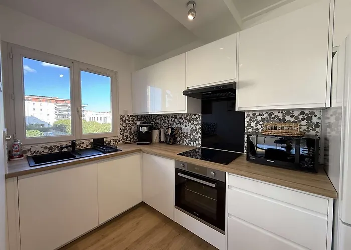 Apartment T3- Renove- Clim- Plages- Commerces